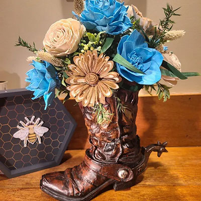 Blue Bumble Bee Creations Wood Flowers in Boot